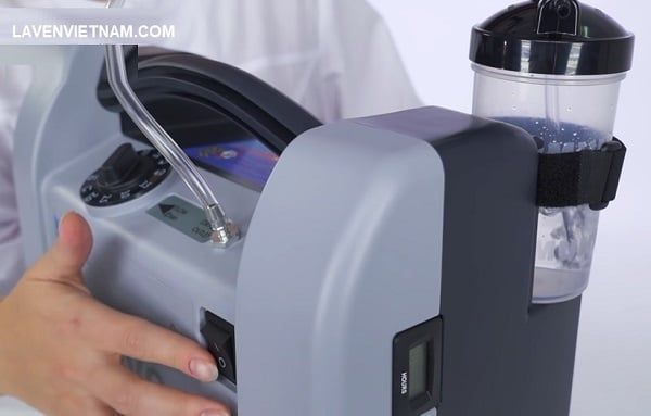 Máy tạo oxy 5 lít Nidek hoạt động yên tĩnh với mức âm thanh nhỏ hơn 40 dBA