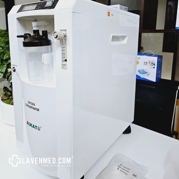 Máy Tạo Oxy Alkato SZ-5AW 5 lít/phút có Tính năng xông khí dung