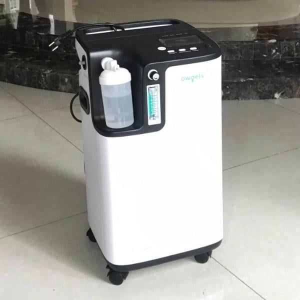 Máy tạo oxy 5 lít Owgels OZ-5-01TW0 có xông mũi họng Cung cấp 93% ± 3% độ tinh khiết của oxy ở tốc độ dòng chảy 5 lít mỗi phút