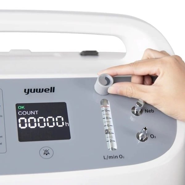 Máy Tạo Oxy Yuwell 8F-10W 10 Lít Hệ thống tạo ẩm và van an toàn