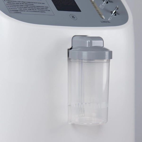 Máy Tạo Oxy Yuwell 8F-10W 10 Lít Hệ thống tạo ẩm và van an toàn