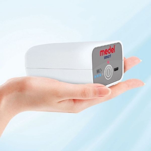 Máy xông mũi họng Medel Smart là hệ thống trị liệu khí dung siêu nhỏ gọn với máy nén siêu nhỏ, dễ sử dụng và không gây tiếng ồn.