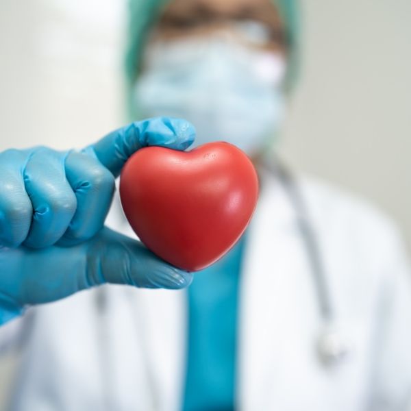 máy đo huyết áp cơ cho bạn kết quả chính xác khi kiểm tra huyết áp, tim mạch