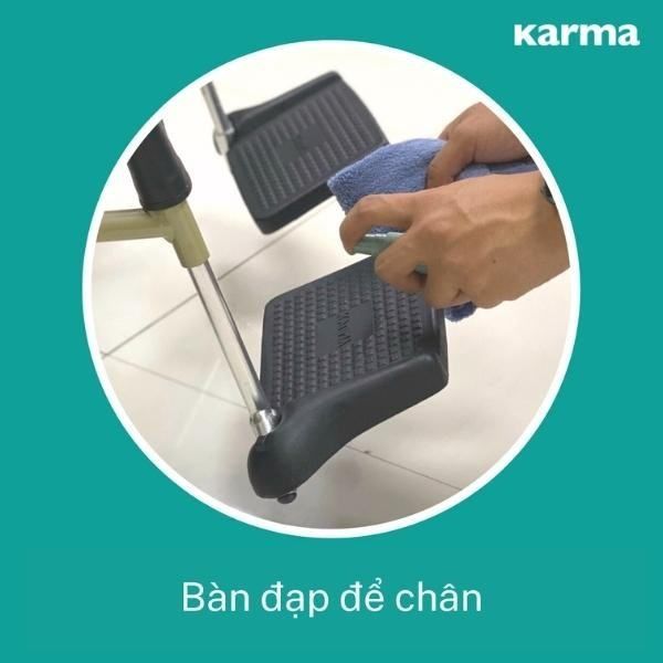 Xe lăn Karma S-Ergo 125 sử dụng công nghệ ghế S-Ergo đã được cấp bằng sáng chế thông minh để giúp ngăn người dùng trượt xuống ghế