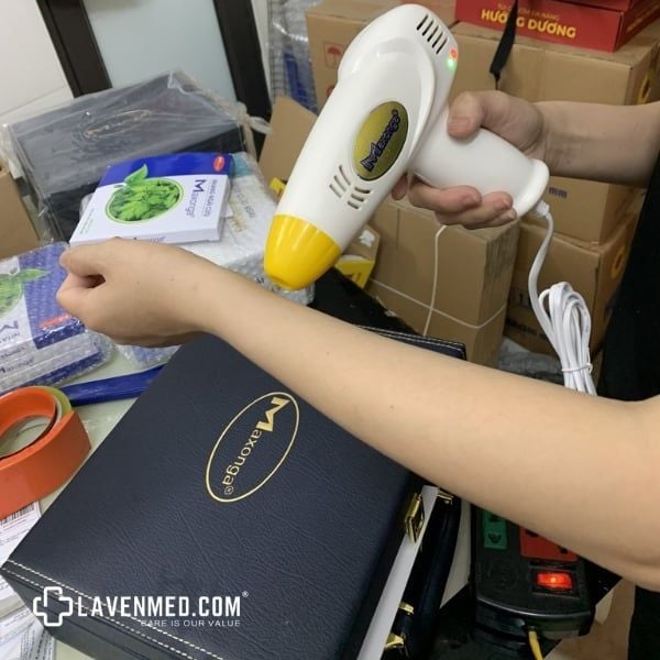 Sản phẩm máy cứu ngải Maxonga được sáng chế bởi Công ty TNHH Y tế Huy Linh
