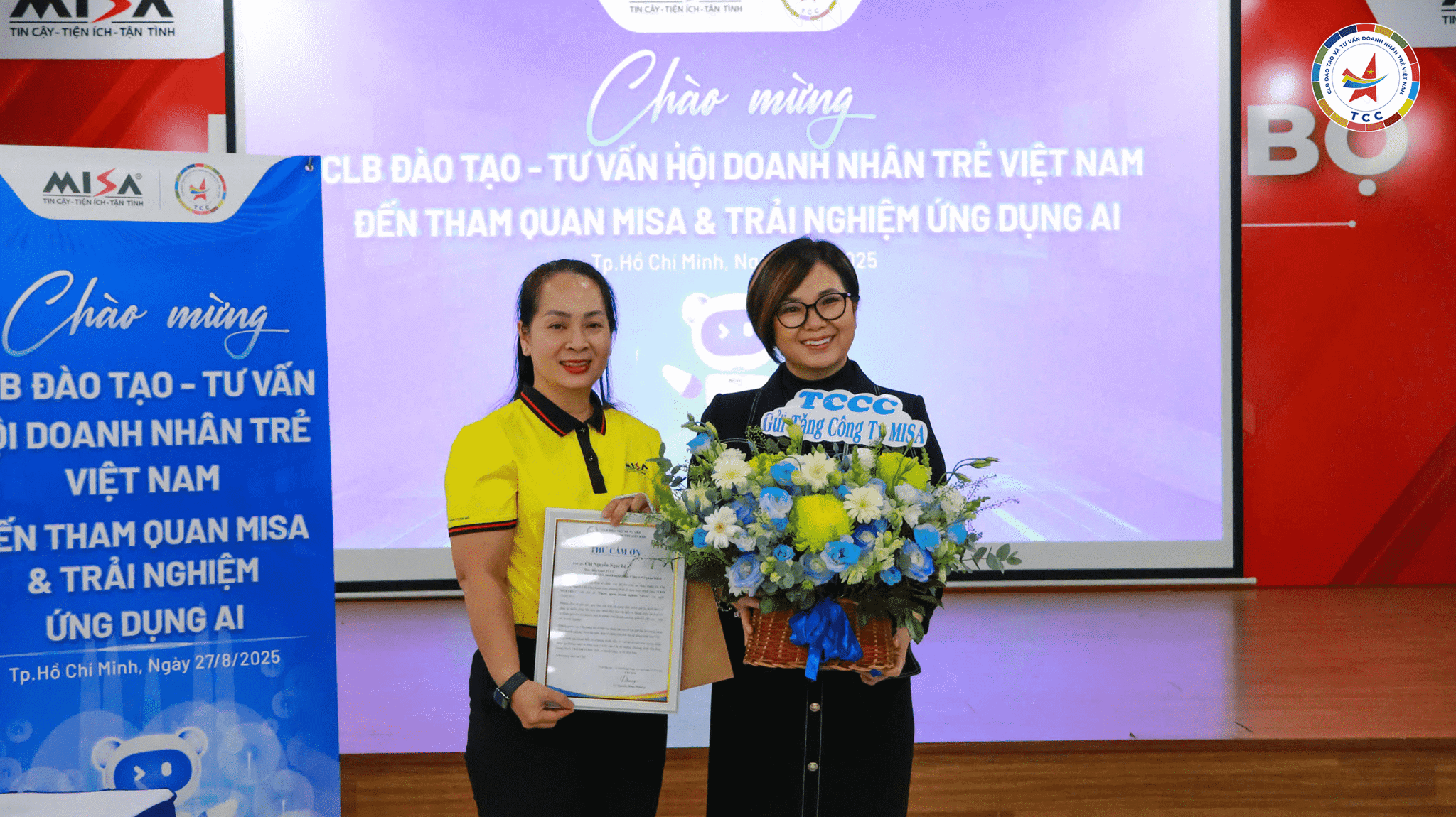 CEO Meeting: Bài học văn hóa và đổi mới AI dành cho lãnh đạo doanh nghiệp