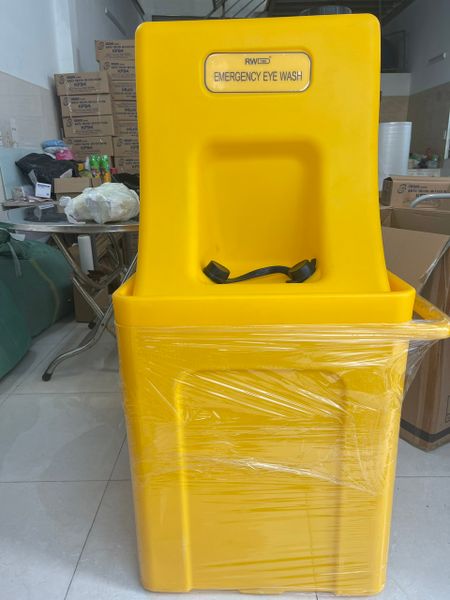 Thiết bị rửa mắt khẩn cấp