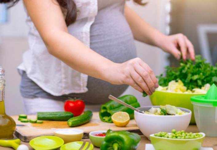 Có nên ăn kiêng khi mang thai? Học người Nhật mẹo quản lý cân nặng trong thai kỳ