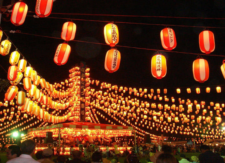 Nét độc đáo lễ hội Obon Nhật Bản