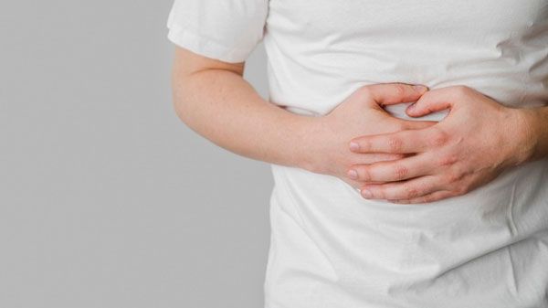Đau dạ dày có uống được glucosamine không? Uống thế nào an toàn?