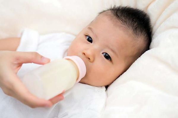 [PHÂN BIỆT] Sữa Nhật nội địa và nhập khẩu: Glico, Meiji, Morinaga
