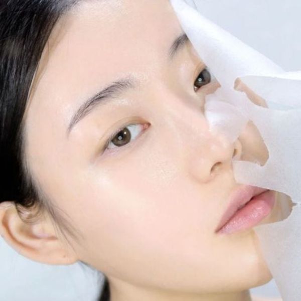 Sau khi đắp mặt nạ đất sét có nên đắp mặt nạ giấy không?
