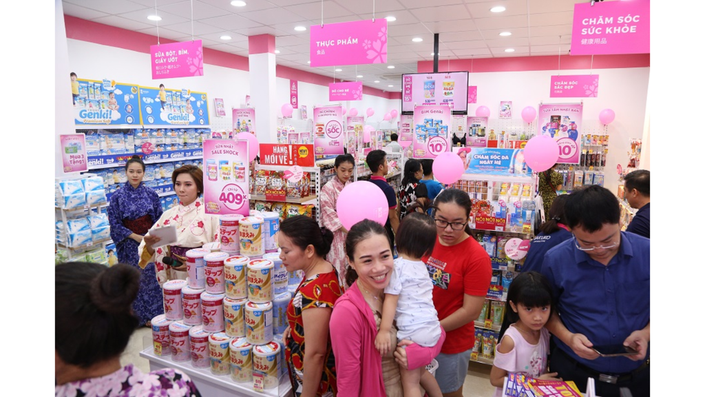 Mặt hàng bỉm sữa cho mẹ và bé có thuộc khái niệm hàng thiết yếu?