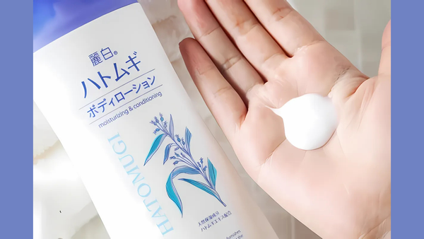 Dưỡng thể Hatomugi có kết cấu mỏng nhẹ, thẩm thấu nhanh