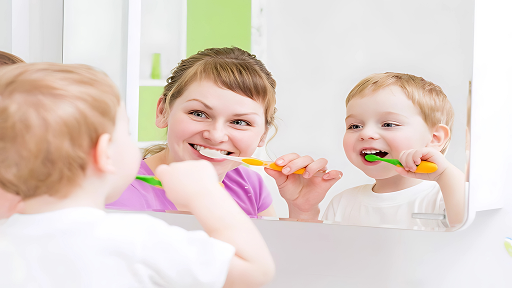 Cần chọn bàn chải phù hợp với độ tuổi của bé để việc đánh răng có hiệu quả cao