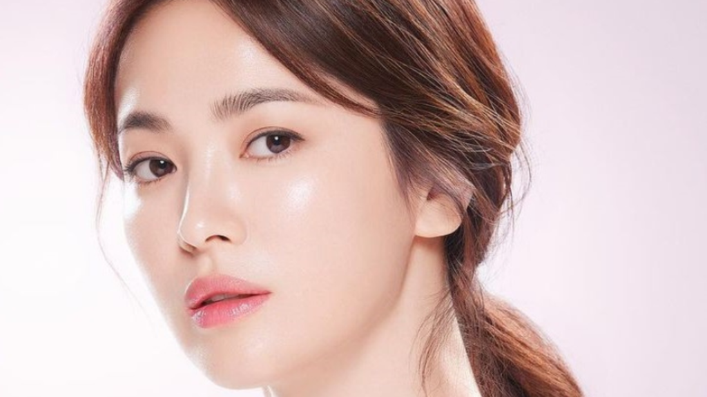 Bạn nên chú ý xem mình có kích ứng với thành phần dưỡng da nào không để chọn được sản phẩm phù hợp.