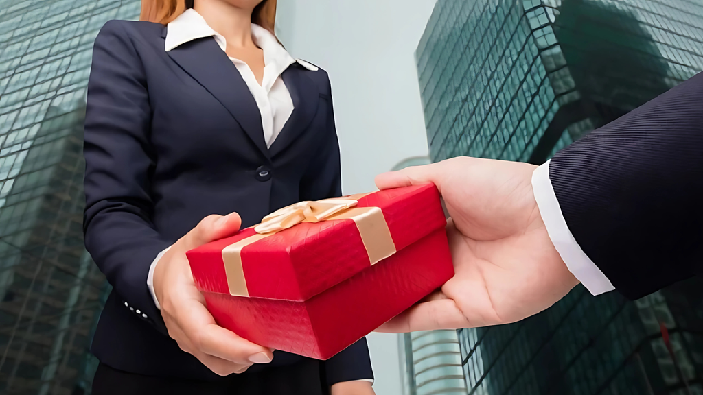 Hiểu rõ đối tượng giúp gia tăng giá trị của món quà được trao
