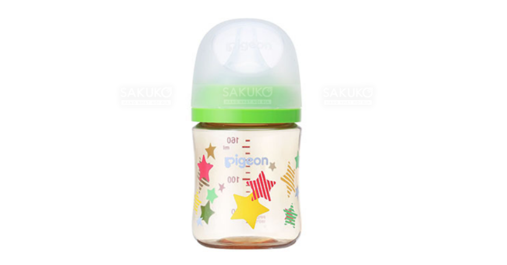 Bình sử dụng núm vú silicone siêu mềm Plus giúp bé dễ dàng ngậm và bú tự nhiên như khi bú mẹ
