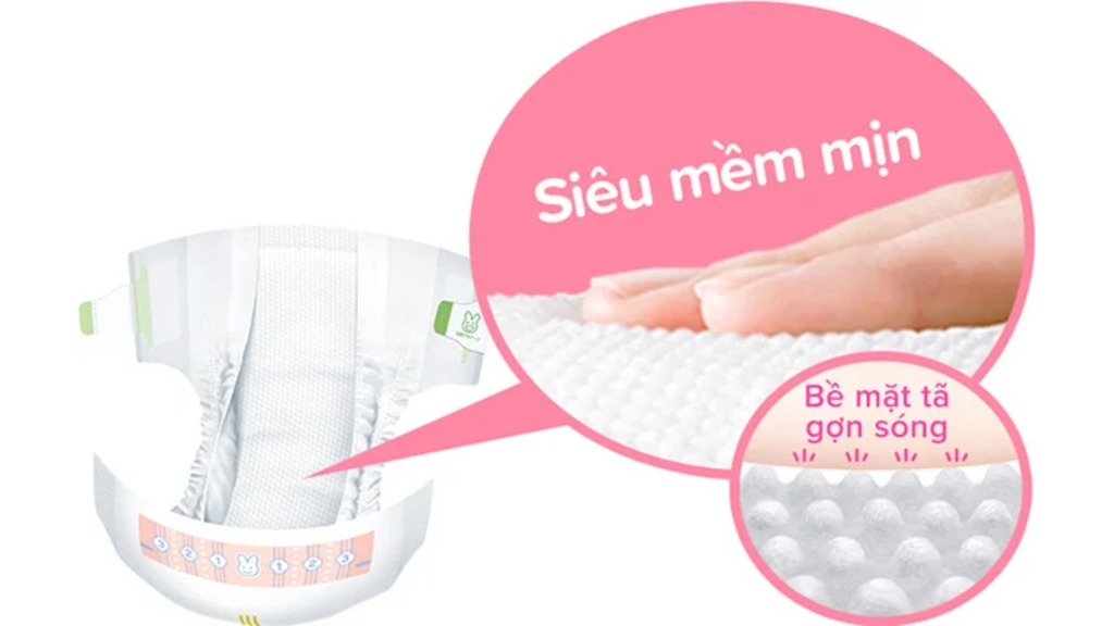 Bề mặt lồi lõm của Merries giúp khóa chất lỏng hiệu quả, ngăn trà tã vượt trội.