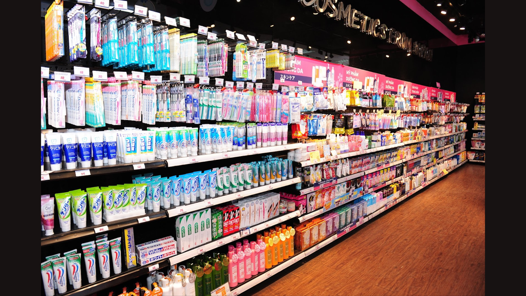 Ngành hàng đa dạng tại siêu thị Sakuko Store.