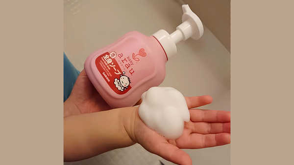 Bột bông sữa tắm arau cho bé