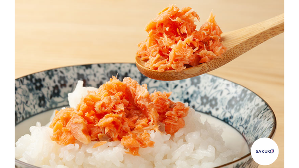 Ruốc cá hồi Happy Foods ăn với cơm