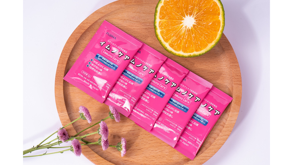 Cốm tăng cường miễn dịch Immuno Care bổ sung thêm vitamin, khoáng chất thiết yếu cho trẻ, có vị cam thanh dịu, dễ sử dụng.
