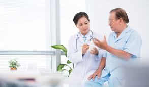 Khám bệnh run chân tay ở đâu tốt nhất? Những địa chỉ đáng tin cậy và chất lượng