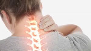 Đau cổ: Triệu chứng, nguyên nhân và cách điều trị