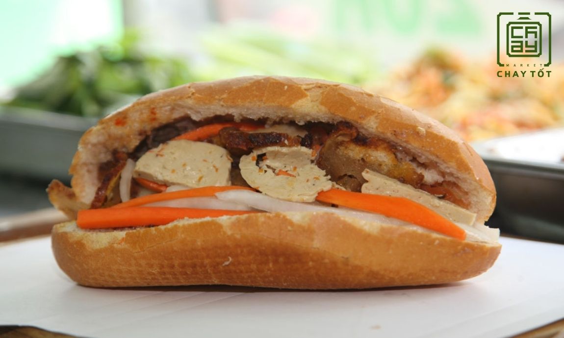 bánh mì chả lụa chay
