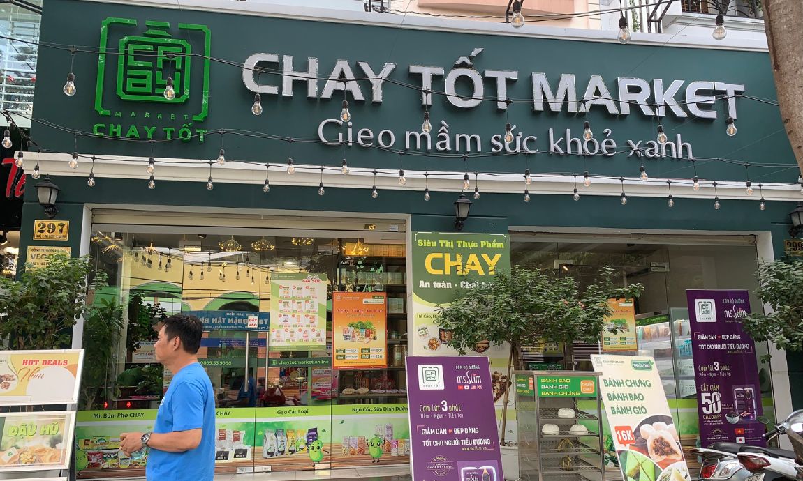 cửa hàng thực phẩm chay Chay Tốt Market