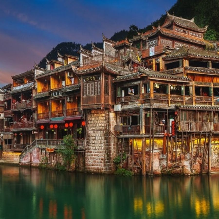 Phượng Hoàng Cổ Trấn | Điểm đến níu giữ trái tim du khách