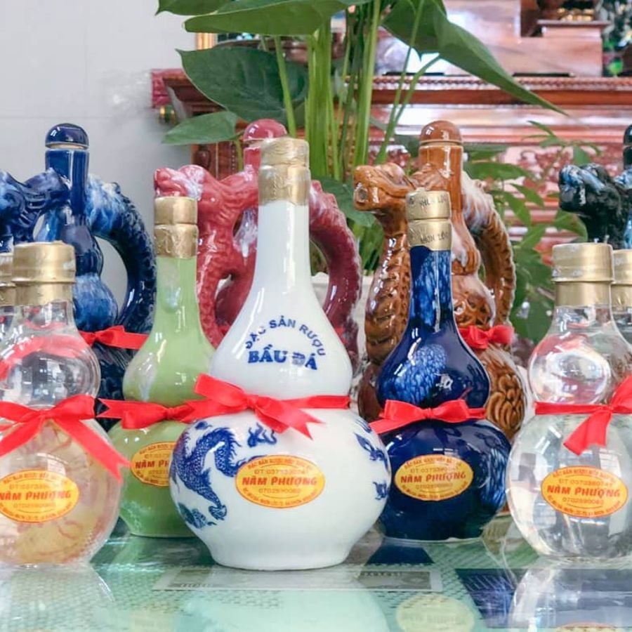 Bí quyết thưởng thức rượu Bàu Đá đúng chuẩn