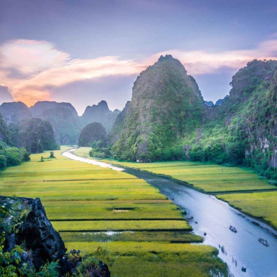 Tam Cốc Bích Động - Tuyệt tác non nước hữu tình