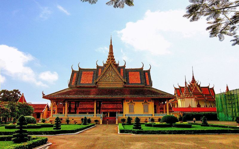 Cung điện Hoàng gia Campuchia