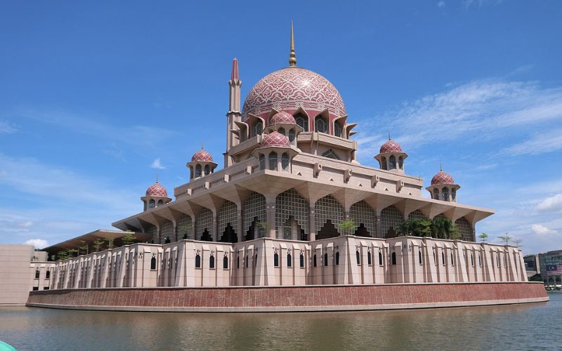 Khu Putrajaya – Saigon Luxury Group: Travel - Transport - Event