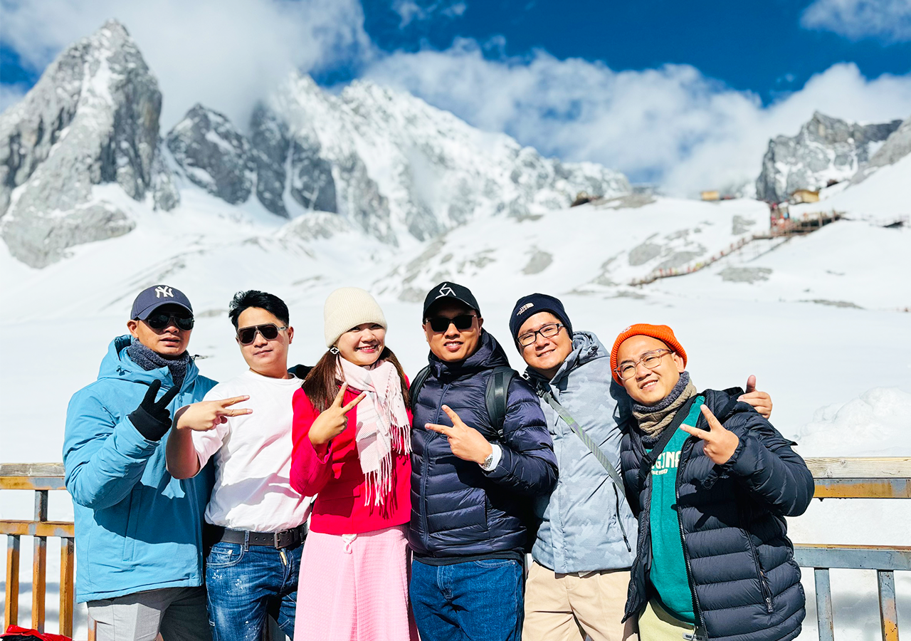 Tour Lệ Giang Shangrila 5 ngày 4 đêm (Cát Bi - Lệ Giang - Shangrila): Lịch trình, điểm nổi bật, giá bán, kinh nghiệm, đơn vị uy tín giá rẻ