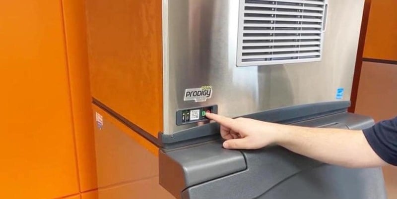 cách sử dụng máy làm đá viên