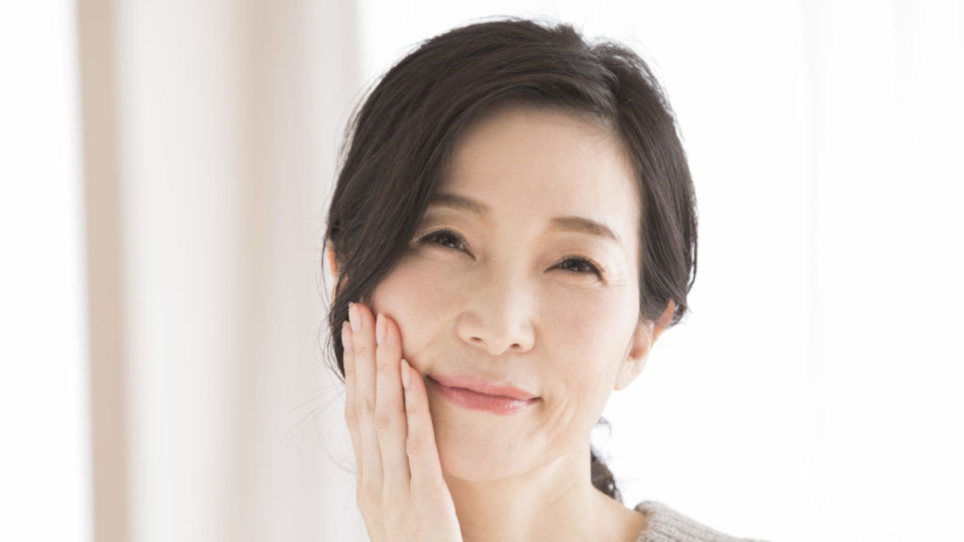 Bạn Nên Làm Gì Để Chăm Sóc Lão Hóa Ở Độ Tuổi 50?