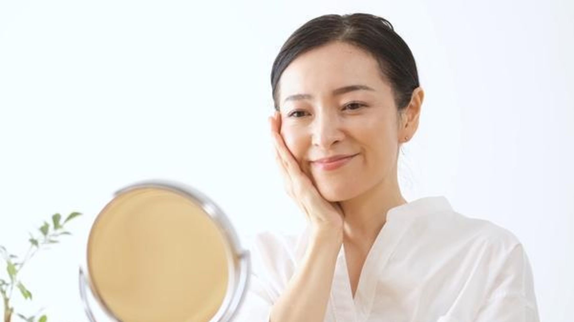 Chăm da tuổi tiền mãn kinh