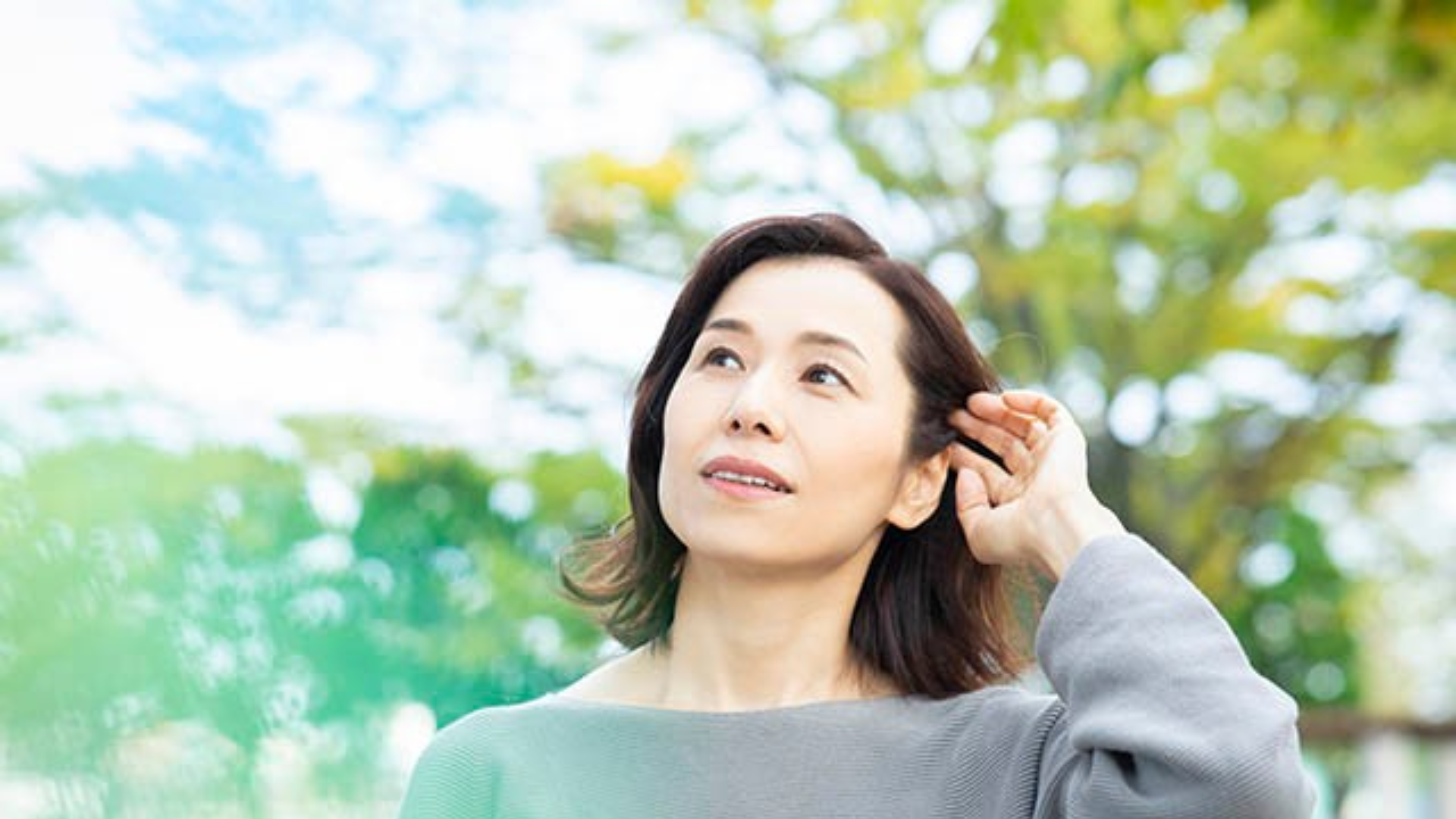 Bảo vệ làn da khỏi tia UV bằng cách bôi kem chống nắng đúng cách