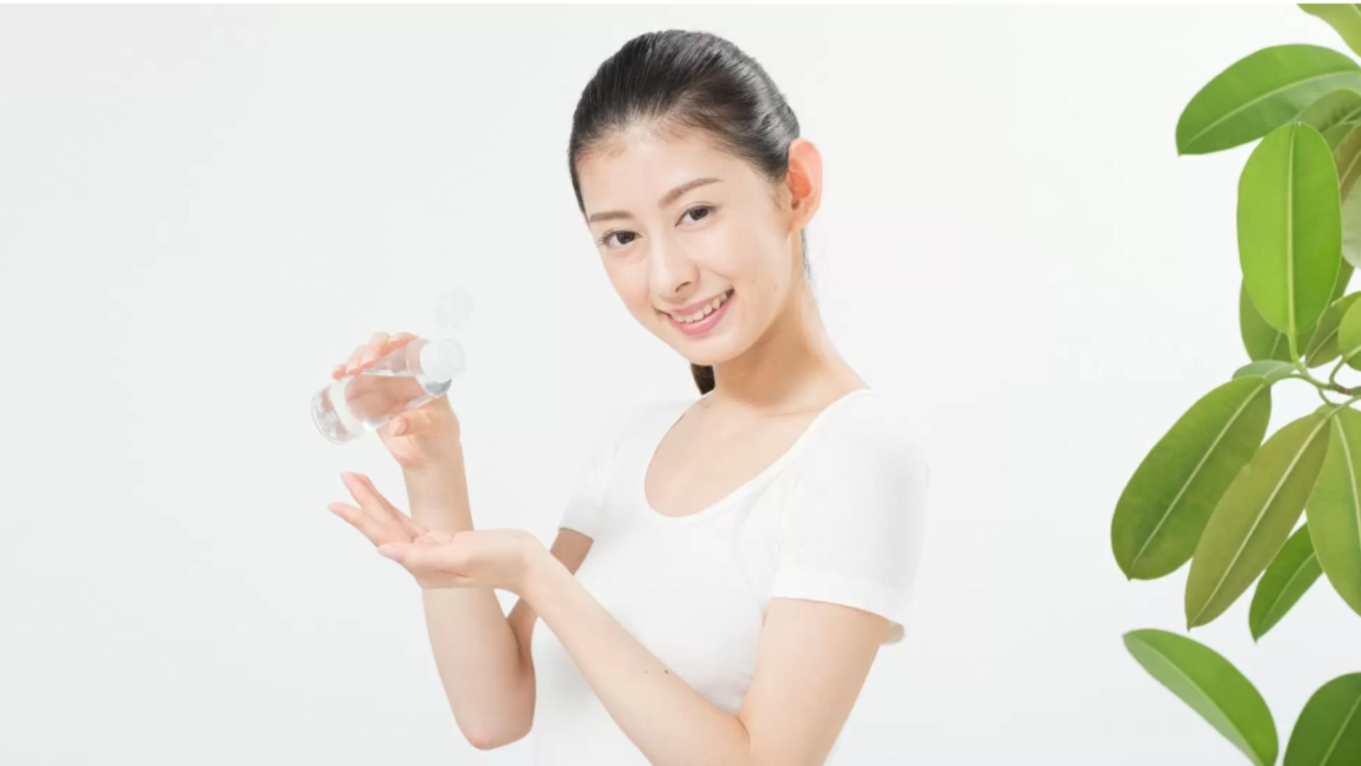 Chọn loại kem dưỡng da giải quyết vấn đề lỗ chân lông ở độ tuổi 40?
