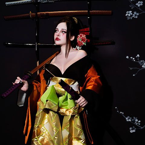 𝑻𝑯𝑬 𝑲𝑰𝑻𝑺𝑼𝑵𝑬 𝑶𝑭 𝑻𝑯𝑬 𝑵𝑰𝑮𝑯𝑻