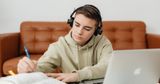 Cách Luyện Nghe IELTS Cho Người Mới Bắt Đầu