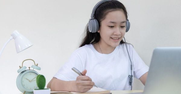 học tiếng anh