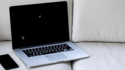 Xử Lý Lỗi Màn Hình Laptop Bị Đốm Sáng Đơn Giản