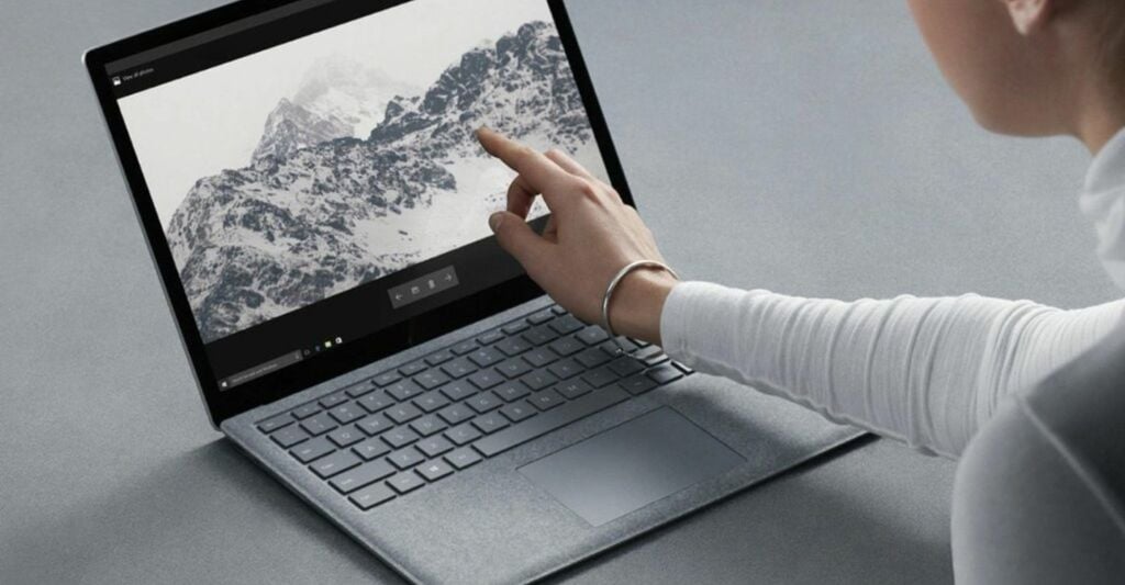ưu điểm của laptop màn hình cảm ứng