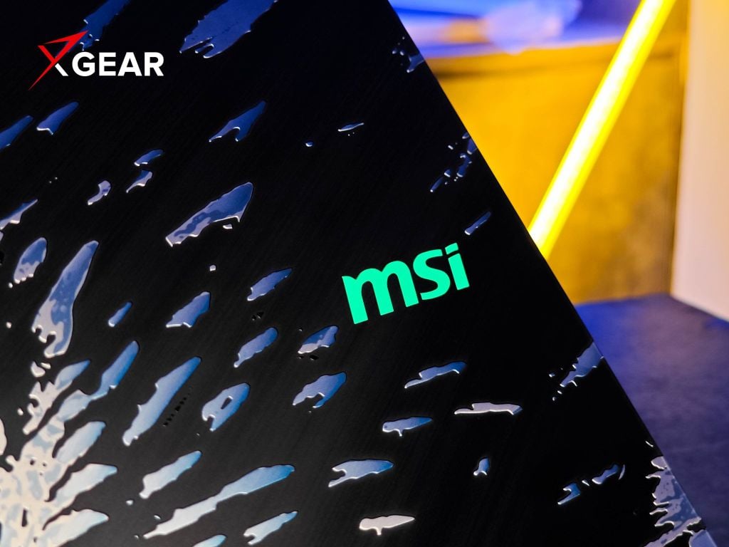 Xgear Laptop Gaming MSI Titan 18HX AI A2XWJG 034VN Dragon Edition Norse Myth