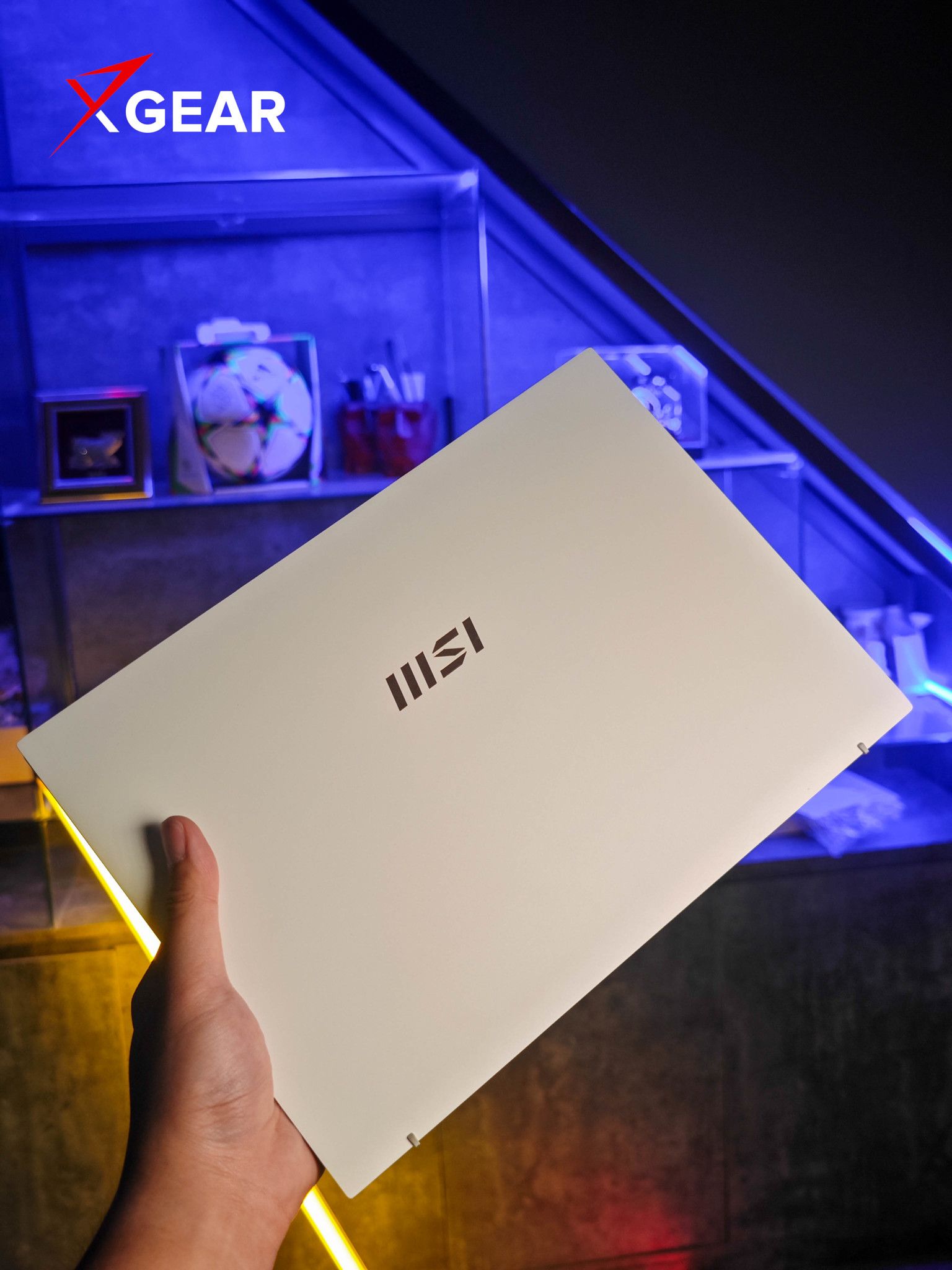 Xgear Laptop MSI Prestige 13 AI Evo A1MG 241VN