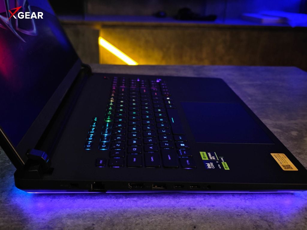 Laptop Gaming Asus ROG Strix SCAR 18 G835LX-SA193W